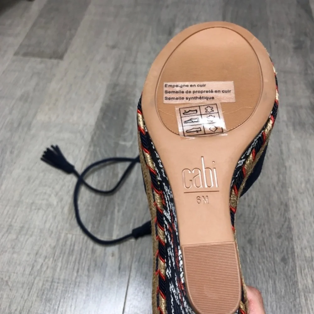 Cabi Isla leather espadrille ankle‎ tie wedge size 6 navy embroidered